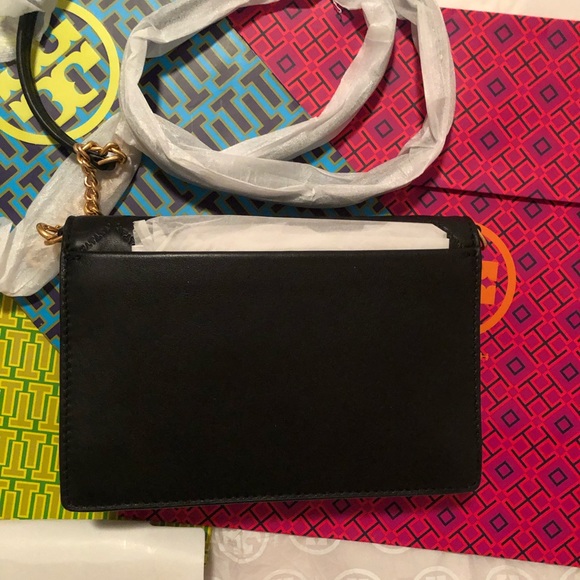 Authentic Tory Burch Georgia Quilted Turnlock Mini Black Leather Shoulder Bag. - Picture 4 of 8